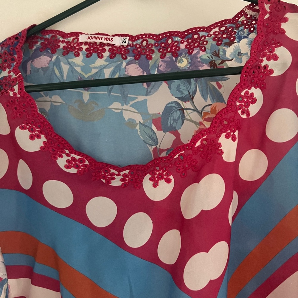 COPY - Beautiful 100 perfect silk Johnny Was Blouse. Worn less than 3 times. 2xl